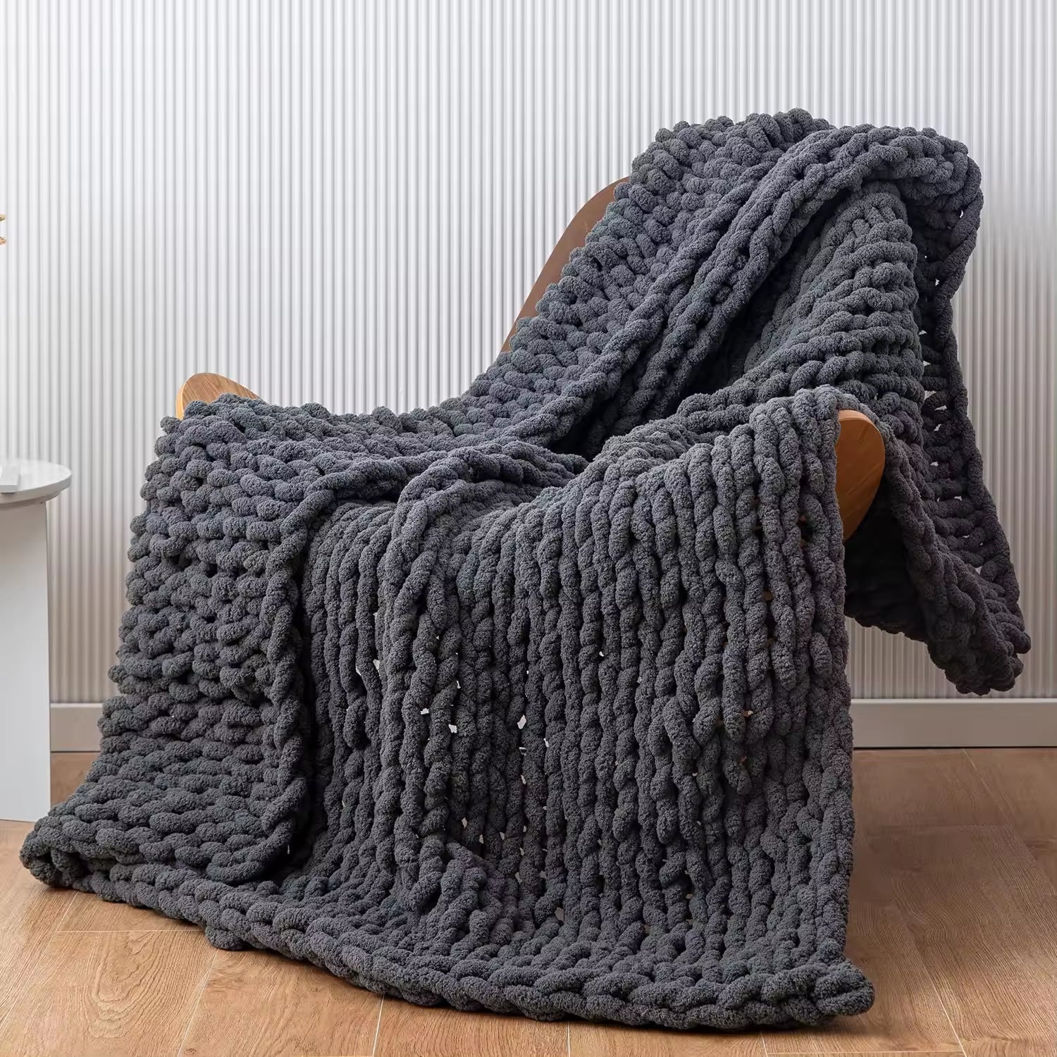 Luxury Super Thick Warm Cozy No Shedding Braided Cable Knit Winter Blanket Chunky Knitted Throw Heavy Weighted Blanket